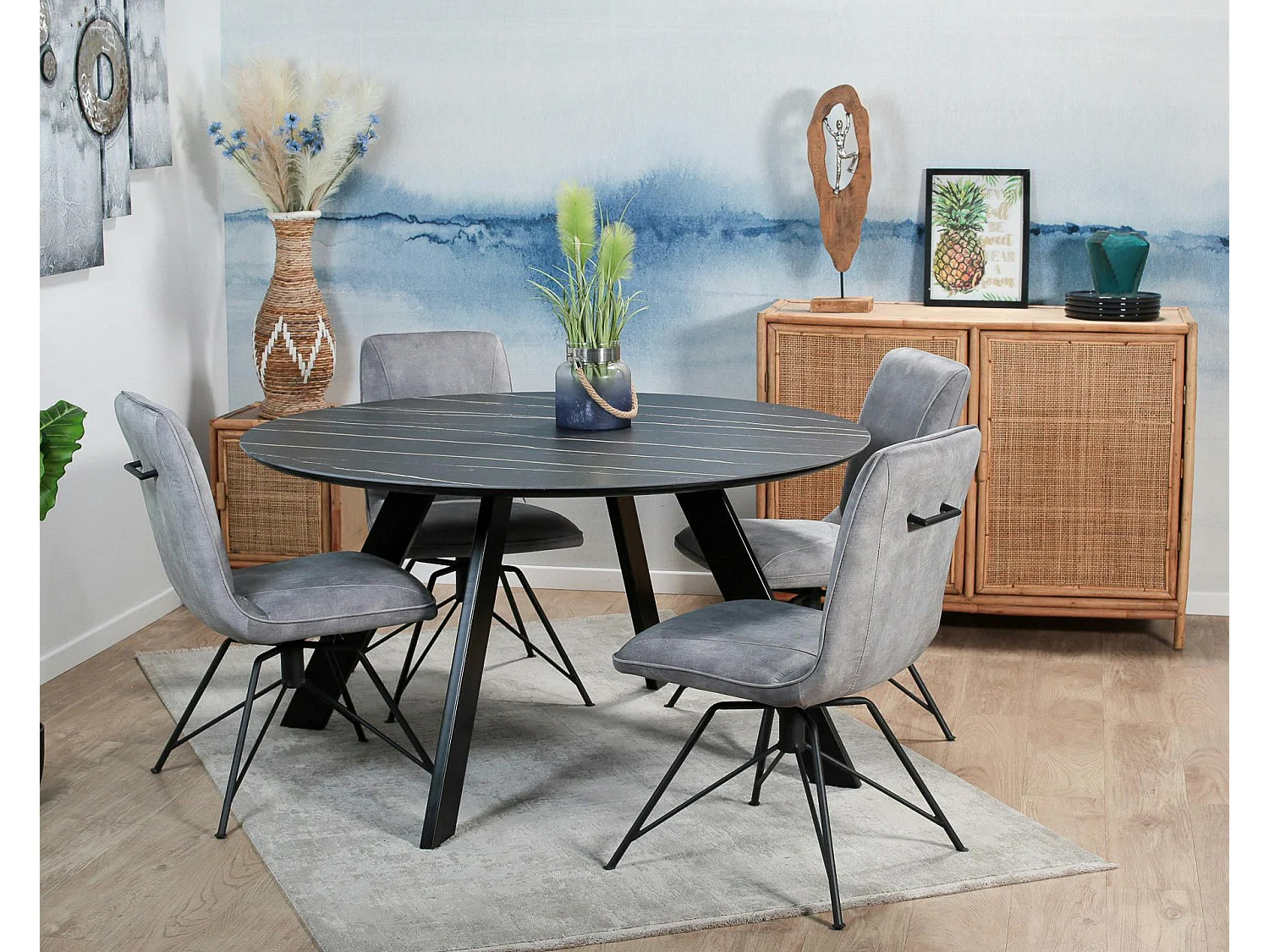 Table à manger en céramique noire mate forme ronde 140 cm BERGAME