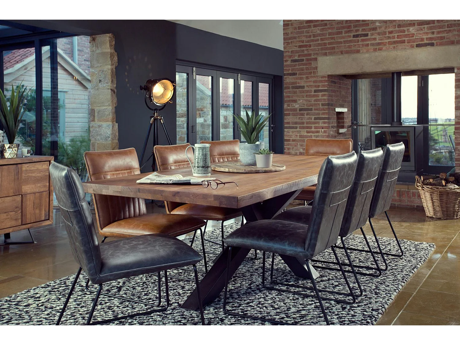 Table salle à manger bois métal pied croisé 200 cm OKA