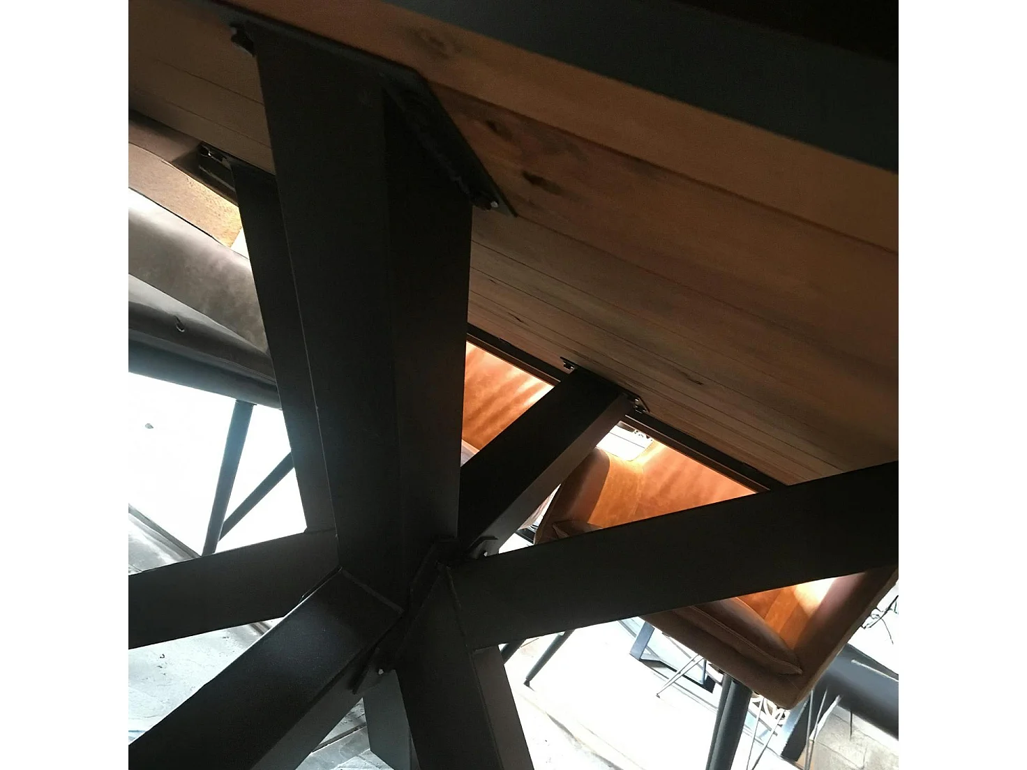 Table salle à manger bois métal pied croisé 200 cm OKA