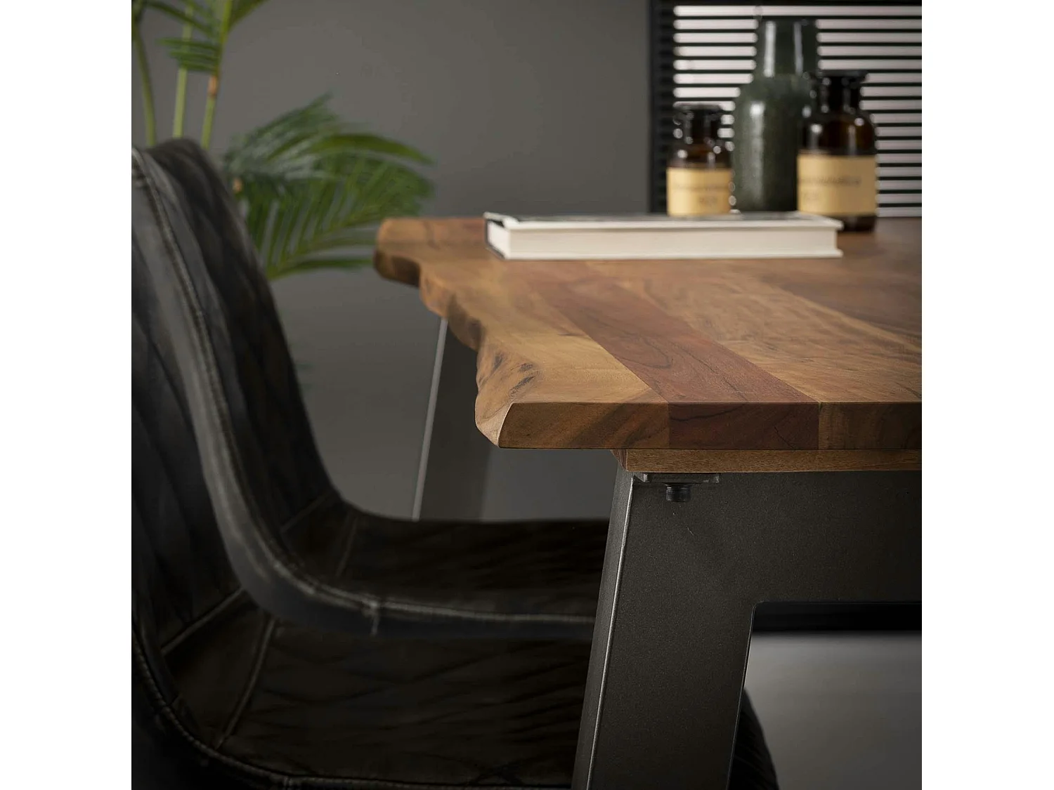 Table à manger bois d'acacia métal 180 MELBOURNE