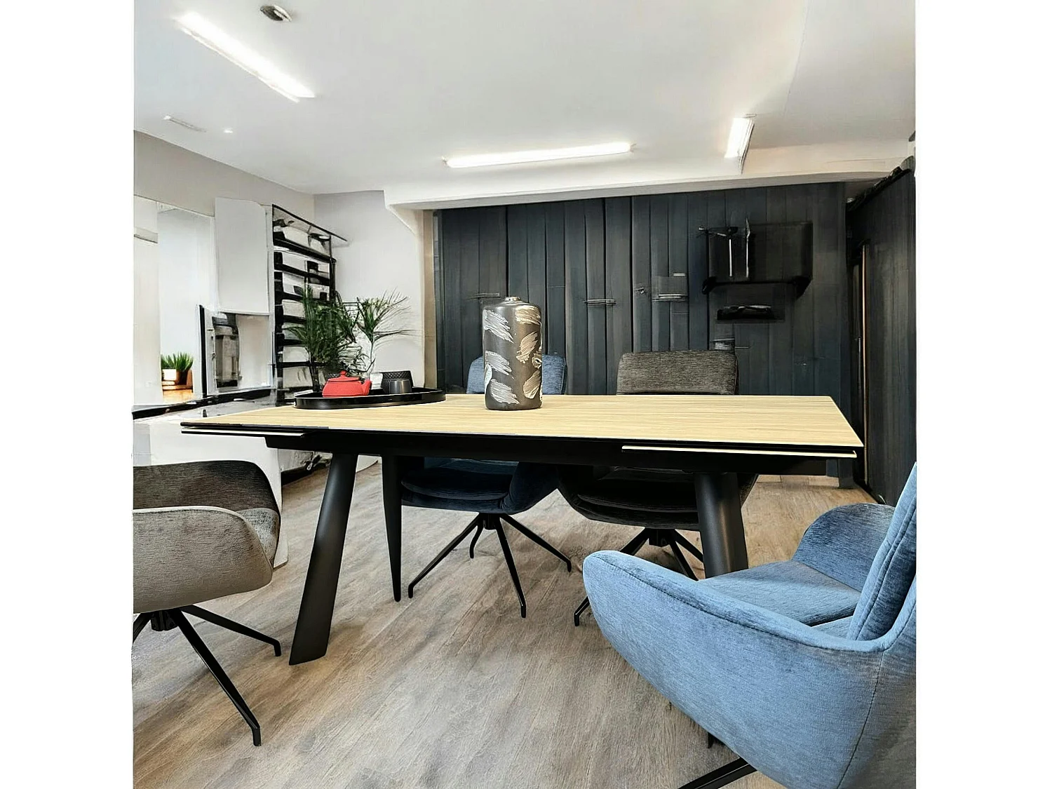 Table extensible en céramique aspect bois 160-240 cm LOMBARDIE