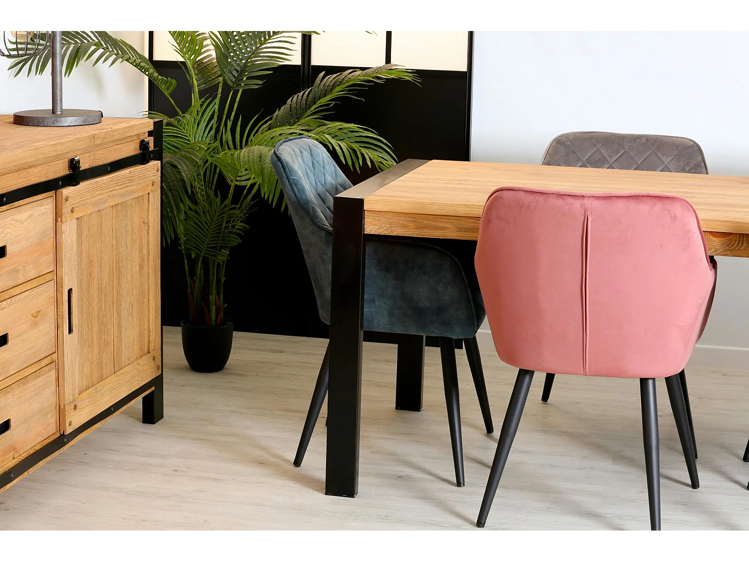 Table à manger rectangulaire bois de pin massif 200 LOUNDGE