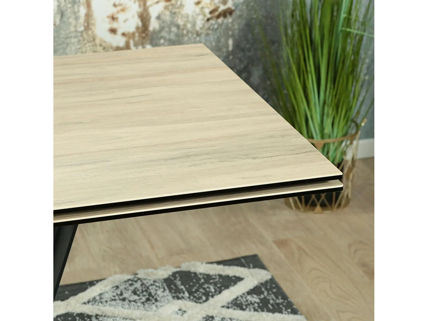 Table en céramique extensible aspect bois pied croisé 180-280 cm LOMBARDIE