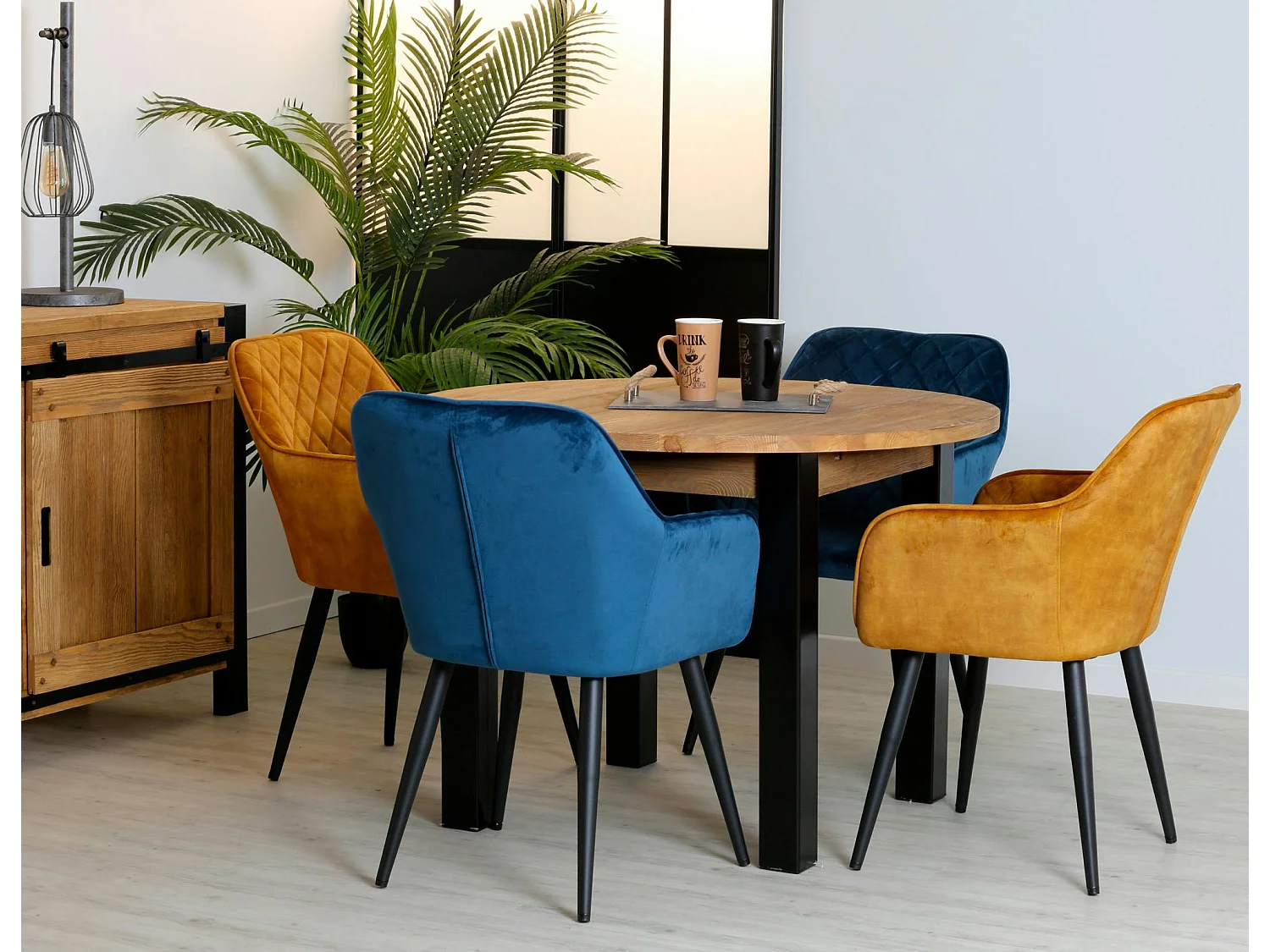 Table à manger ronde bois massif 110-150 LOUNDGE (avec 1 allonge)