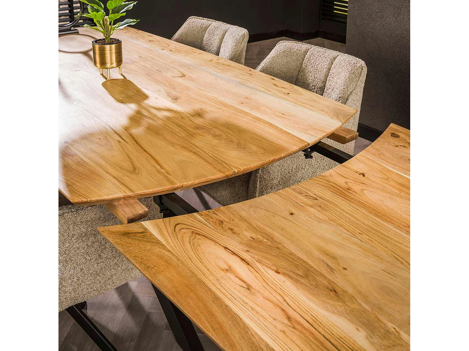 Table à manger extensible à bords ronds en bois d'acacia 175-275 cm MELBOURNE