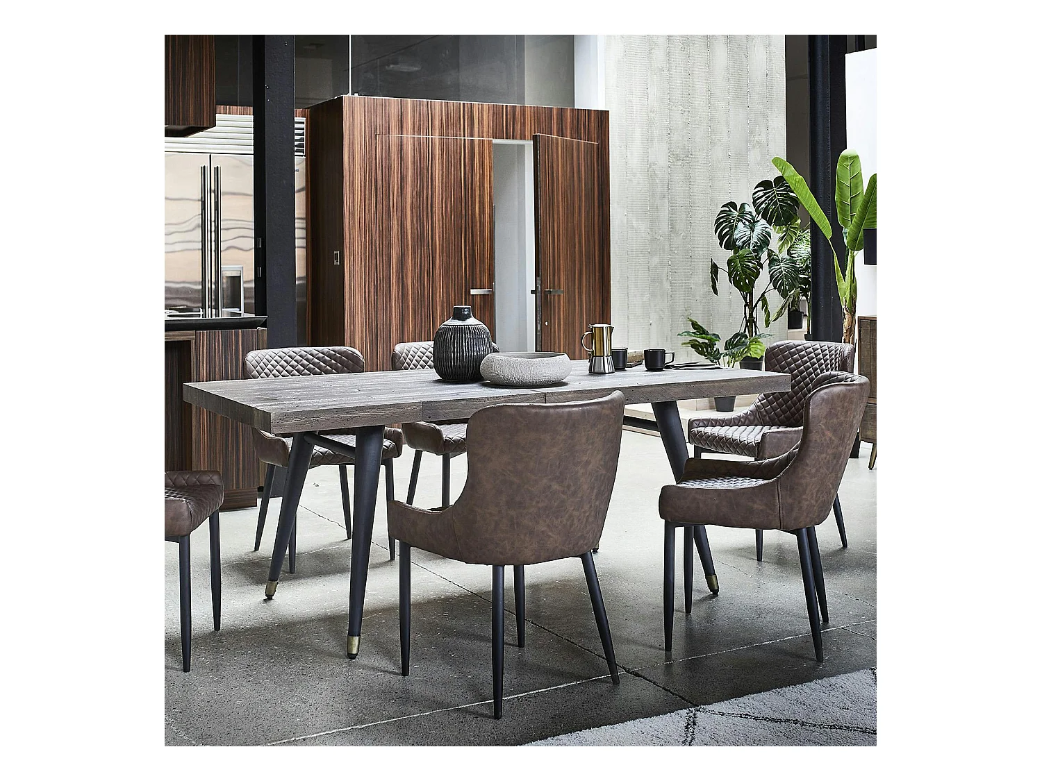 Table à manger extensible bois recyclé piètement effet laiton vieilli 140-180 cm ADÉLAÏDE