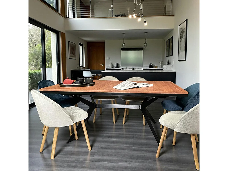 Table rectangulaire extensible en chêne brun 180 cm PALERME