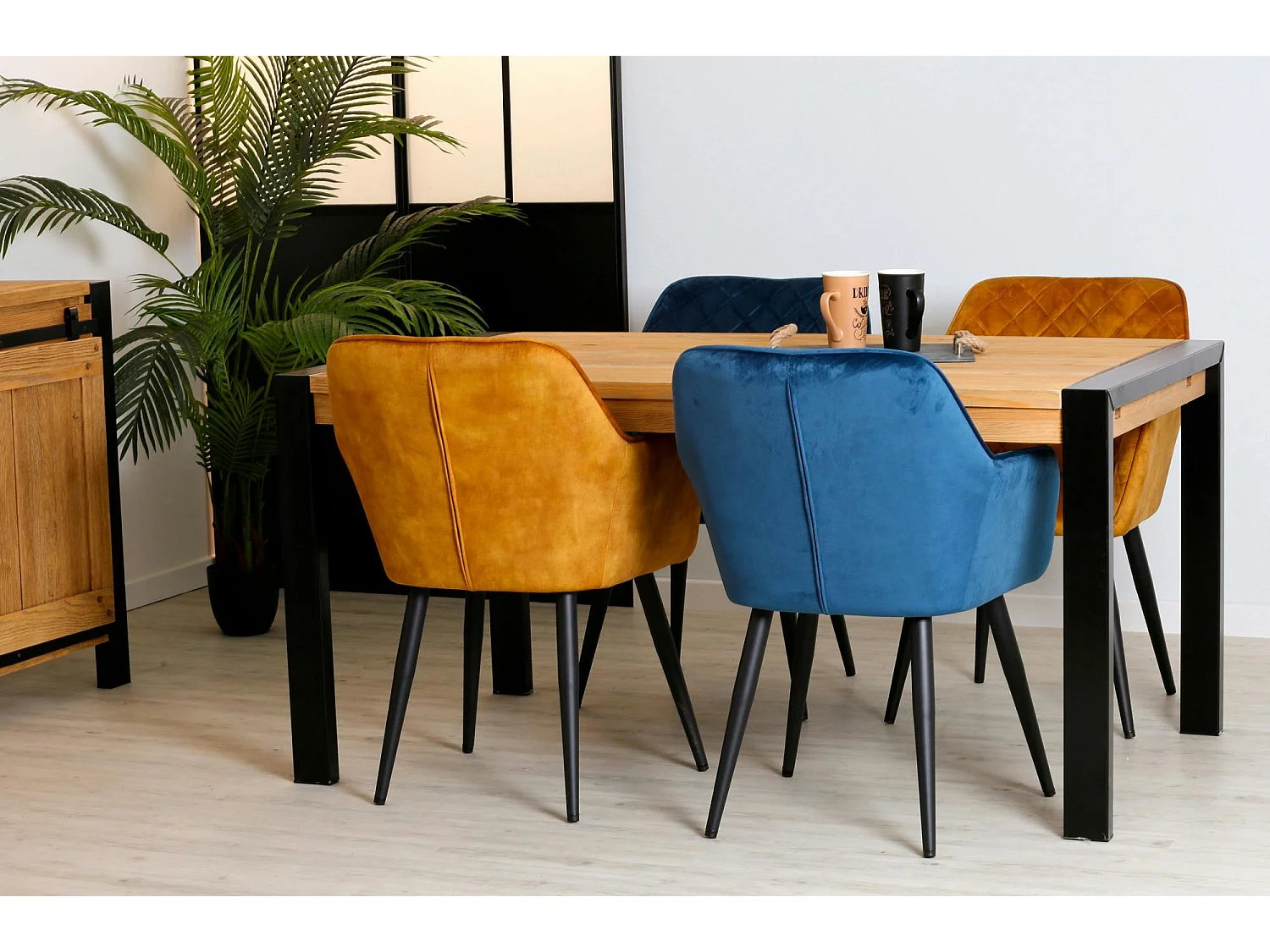 Table à manger rectangulaire bois de pin massif 160 LOUNDGE