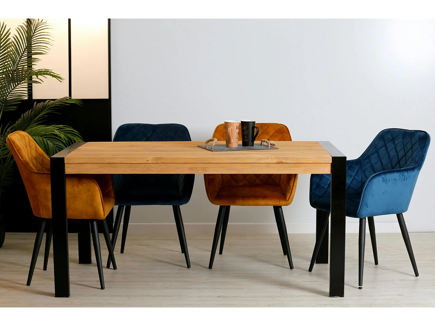 Table à manger rectangulaire bois de pin massif 160 LOUNDGE