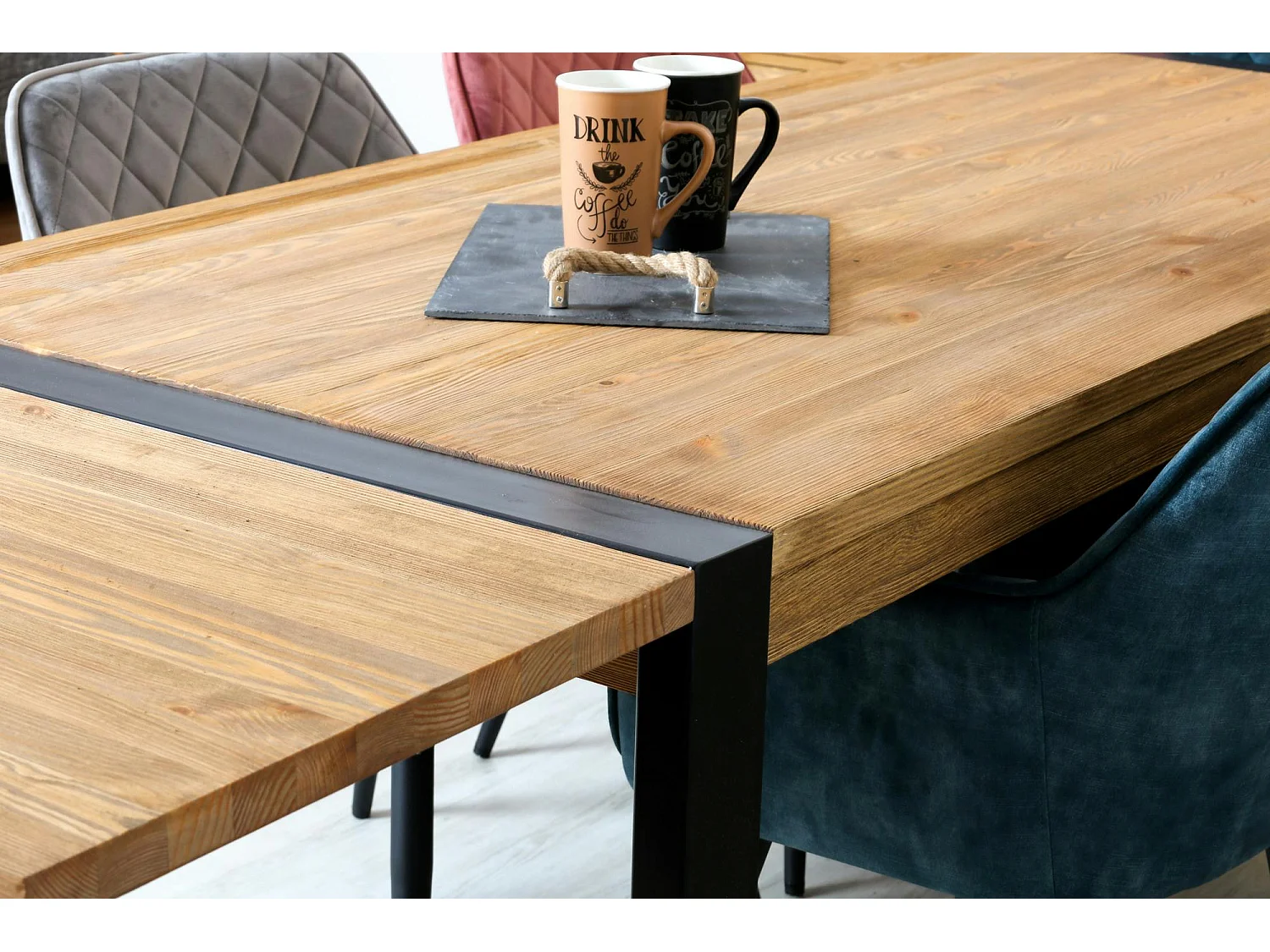 Table à manger rectangulaire bois de pin massif 160 LOUNDGE