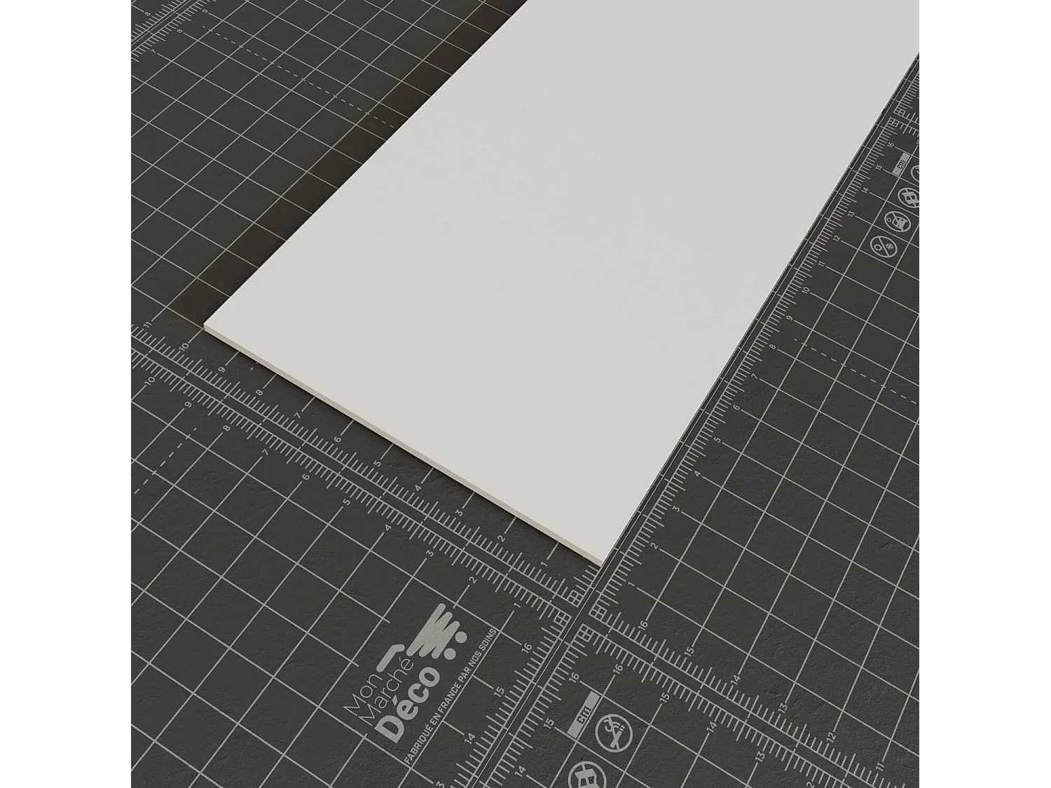 Profil Plat PVC 100 mm - Longueur 2.60 m - À l'unité