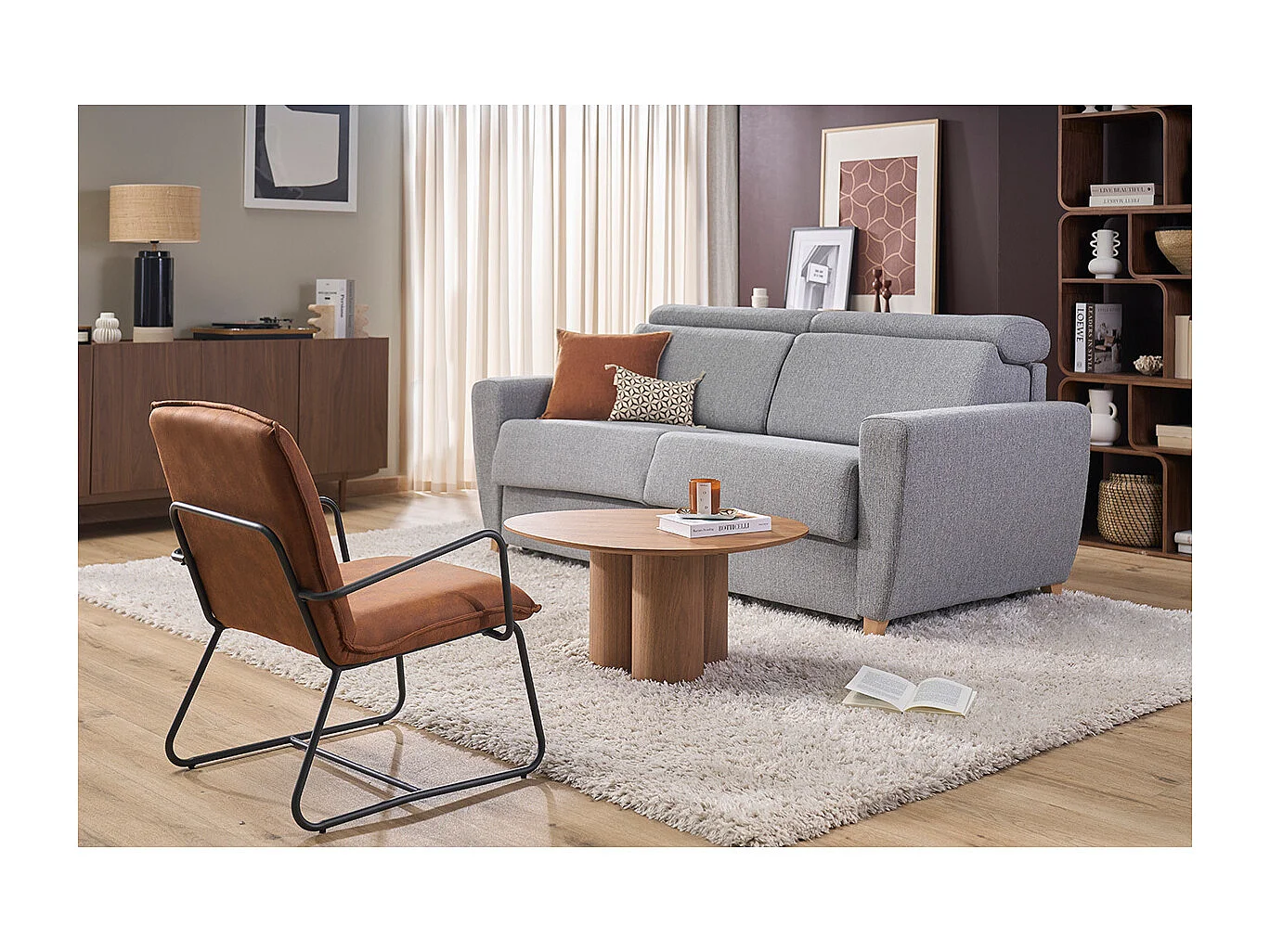 Sillón polipiel marrón y estructura metal negra MERCY