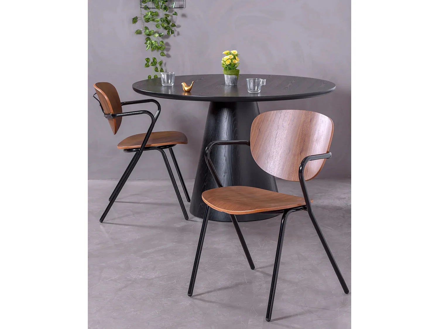 Chaise de salle à manger de style industriel en bois de noyer - Alpha - Noyer