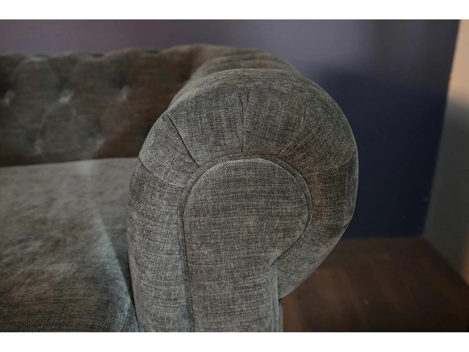 Fauteuil chesterfield en tissu anthracite chiné YORK