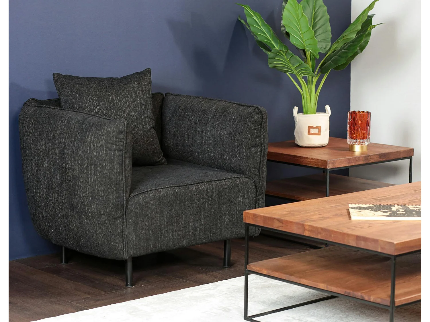 Fauteuil moderne noir TURIN