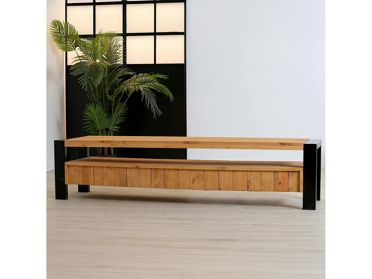 Meuble TV en pin massif 3 tiroirs LOUNDGE