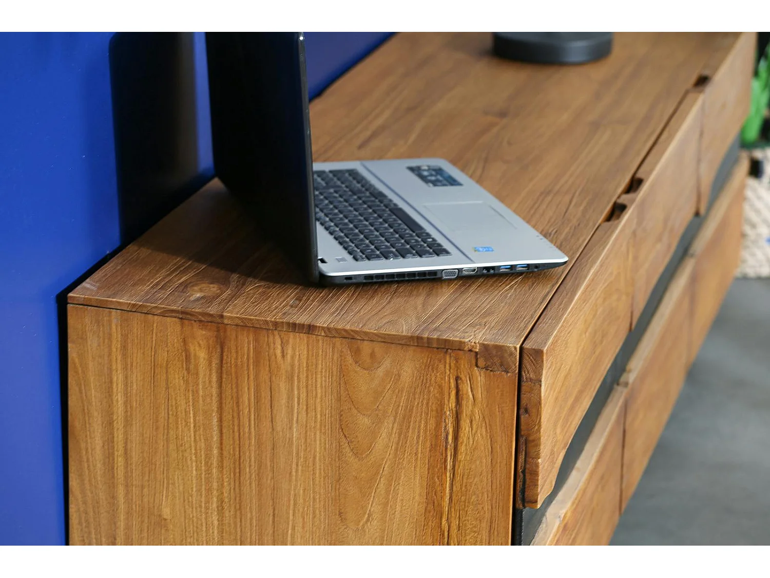 Meuble tv bois recyclé teck laque noire BARBADE