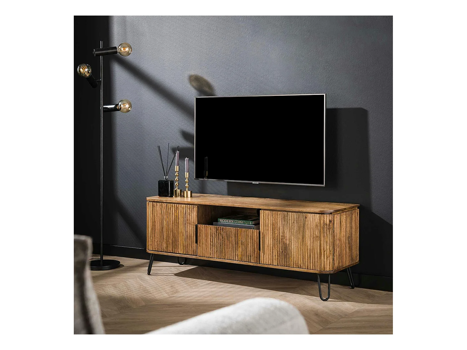 Meuble TV en bois de manguier motif baguette DELHI