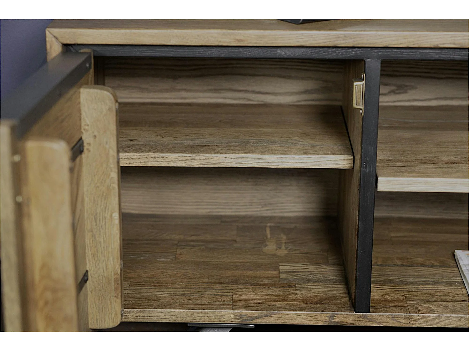 Meuble TV moderne en chêne MANHATTAN