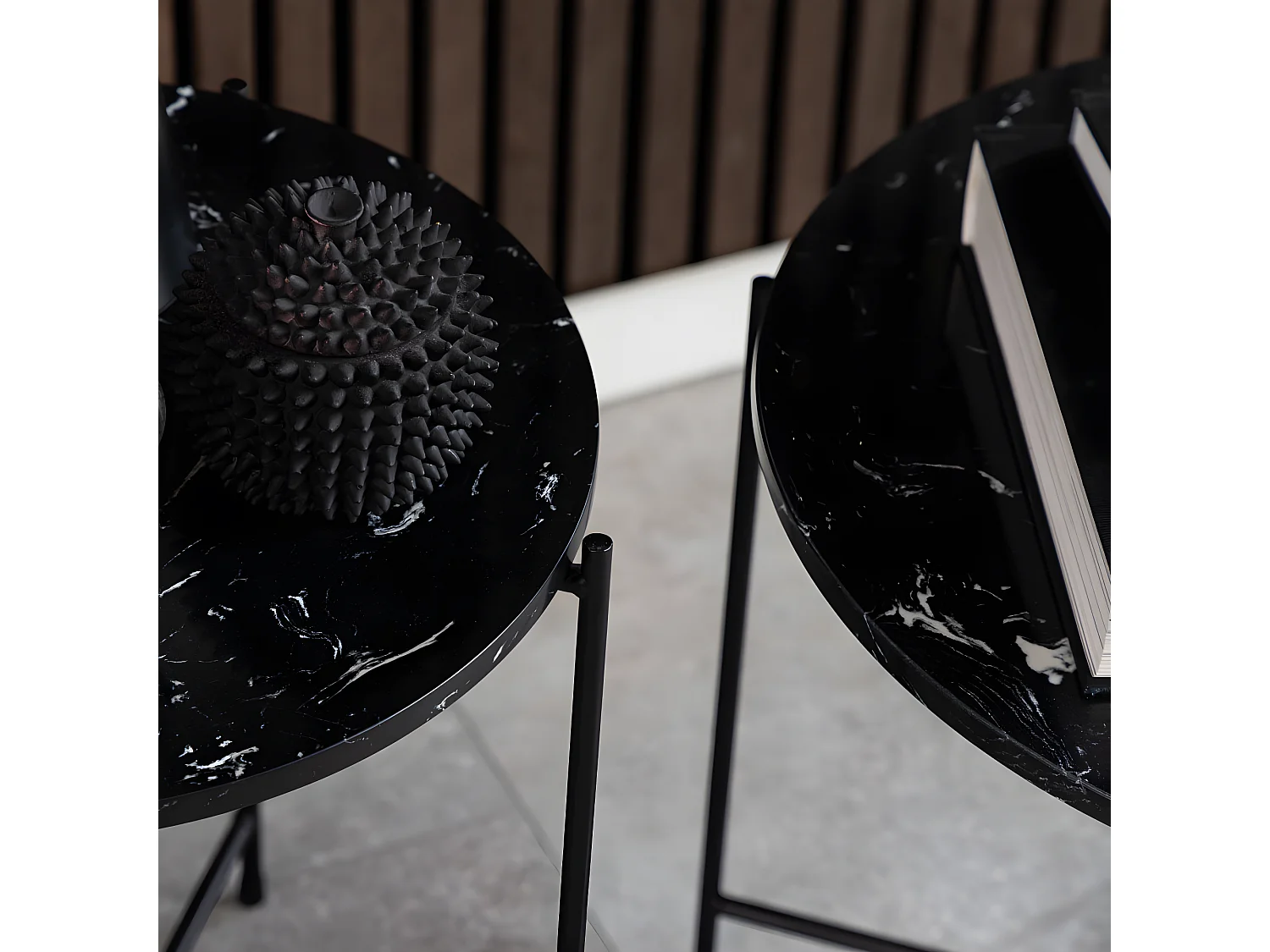 Tangara - Table d'appoint ronde en marbre ø52cm - Noir