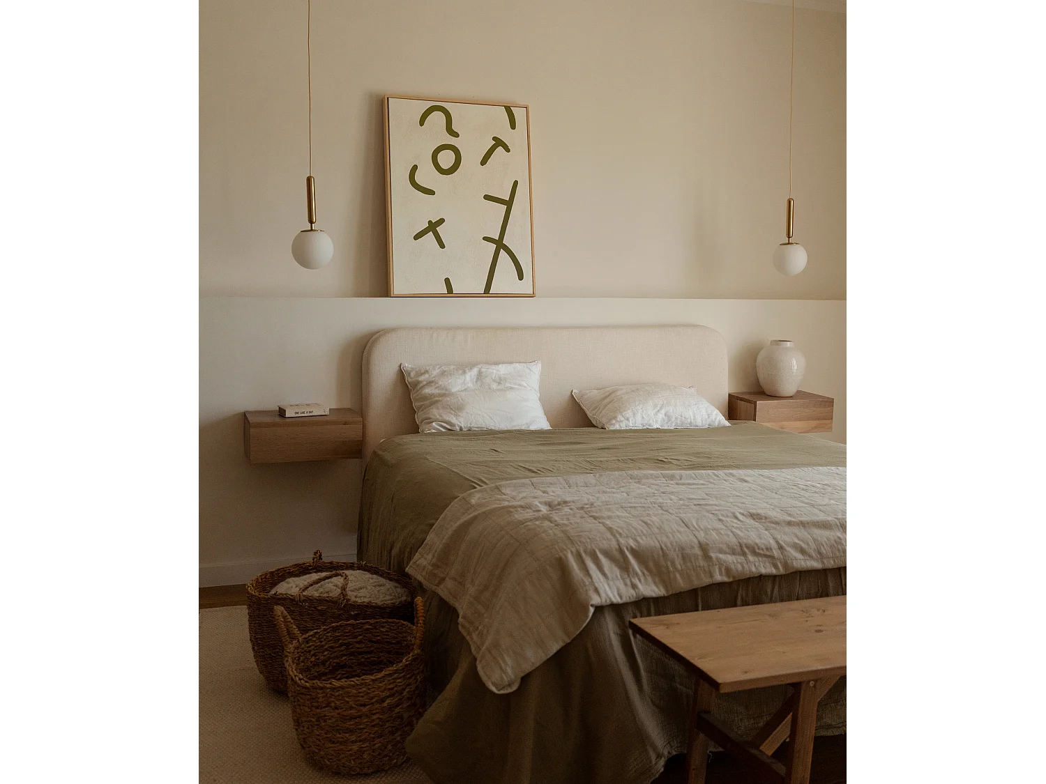 Cuadro decorativo sobre lienzo de algodón con marco de madera negro pintado artesanalmente con pintura al oleo de 80x100cm - VIRGINIA - DECOWOOD