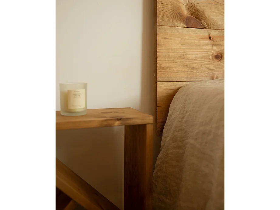 Pack Cabecero de cama y mesitas de madera maciza en tono roble oscuro de 180cm - FLANDES + STOKE - DECOWOOD