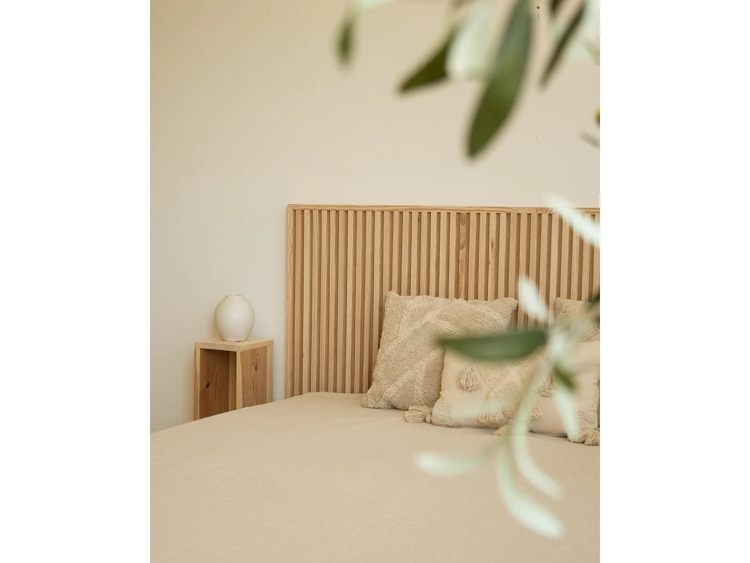 Cabecero de cama de madera maciza en tono natural de 160cm - ION - DECOWOOD