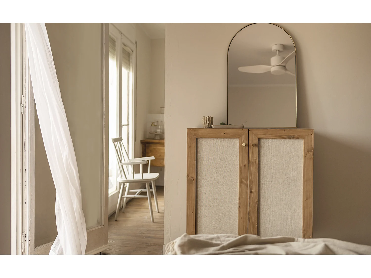 Buffet en bois de sapin vieilli 80x100cm - LINEN - DECOWOOD