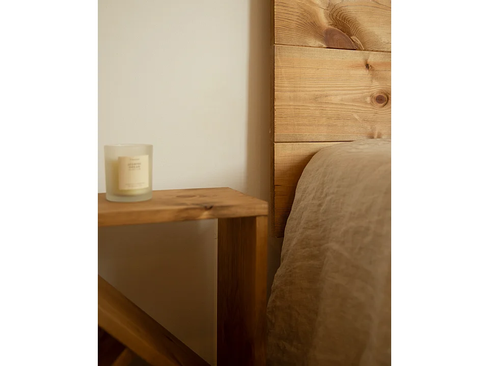 Ensemble tête de lit et tables en bois ton vieilli 200x80cm - FLANDES + STOKE - DECOWOOD