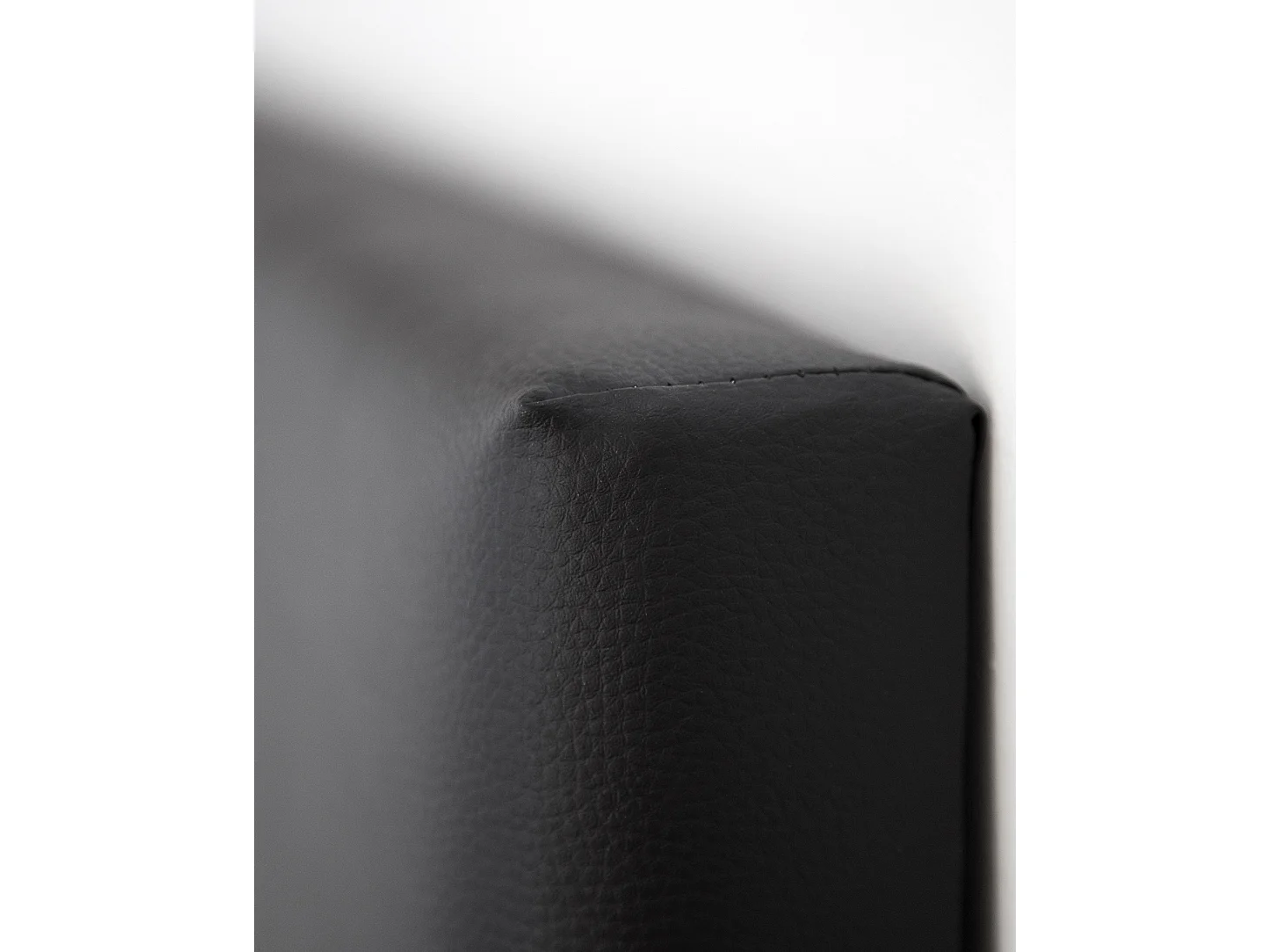 Tête de lit similicuir à capitonnée noir 135x80cm - NIEMI - DECOWOOD