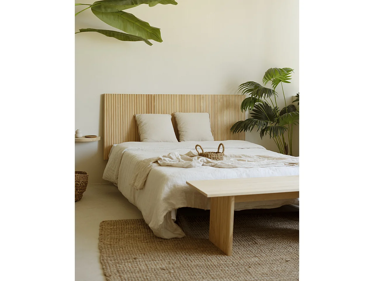 Testata del letto in legno massello in tono marrone chiaro 140x80cm - BALI - DECOWOOD