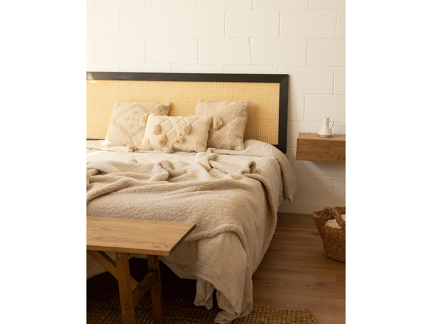 Tête de lit en bois de pin et cannage couleur noir 180x60cm - ELLEN CANNAGE - DECOWOOD