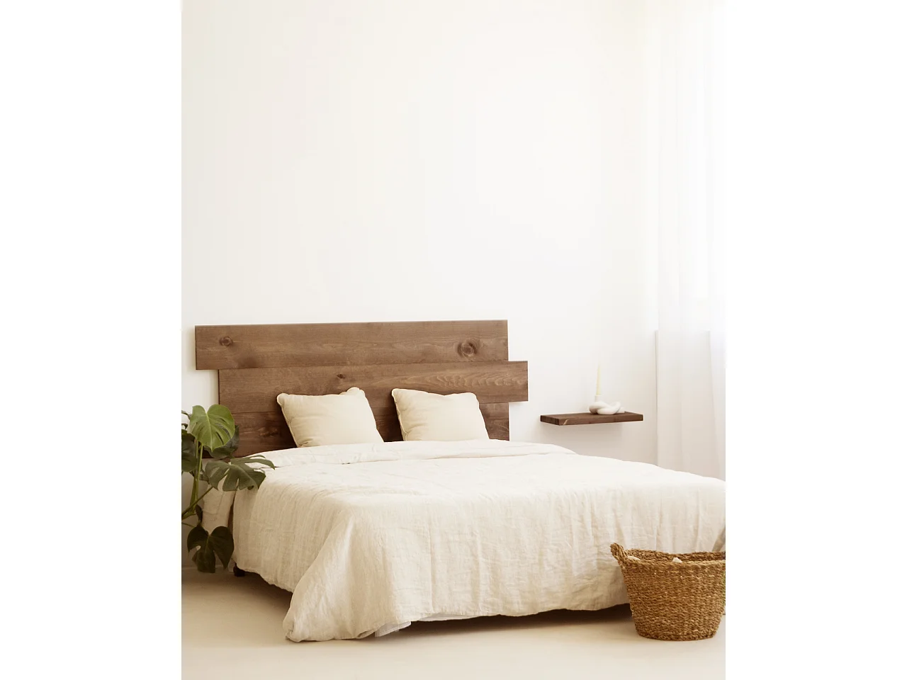 Cabecero de cama de madera maciza asimétrico tono nogal 80x60cm - FLANDES - DECOWOOD