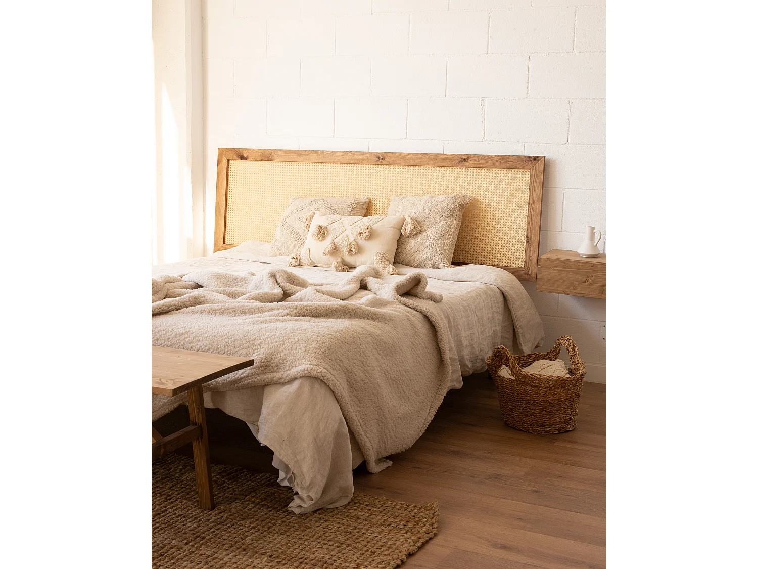 Tête de lit en bois de pin et cannage couleur vieilli 140x60cm - ELLEN CANNAGE - DECOWOOD