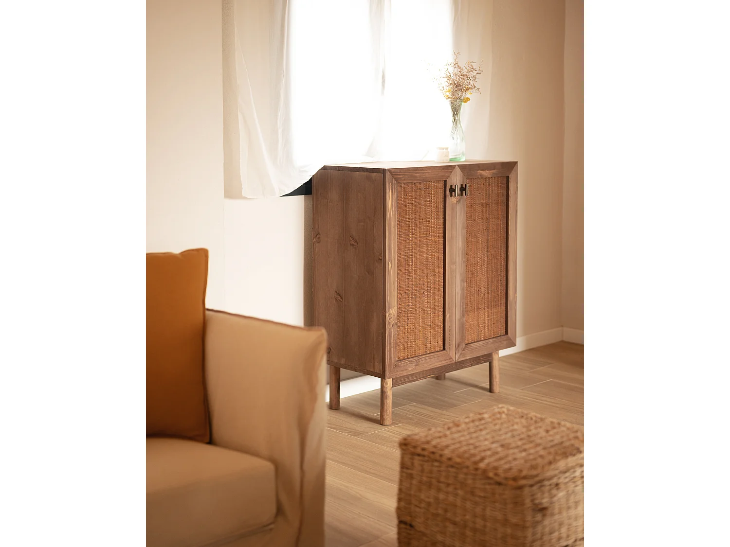 Aparador de madera maciza nogal 80x100cm - OLIVIA - DECOWOOD