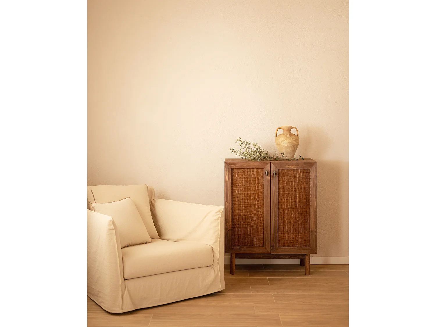 Aparador de madera maciza nogal 80x100cm - OLIVIA - DECOWOOD