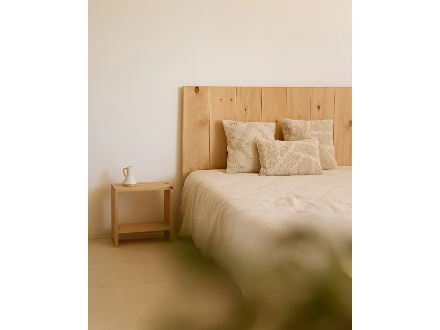 Comodino in legno massello in tono marrone chiaro 40x40cm - MELLER - DECOWOOD