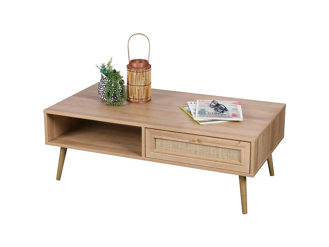 Table basse robuste coloris chêne clair. Pieds en bois brute, dimensions 59x39x110cm