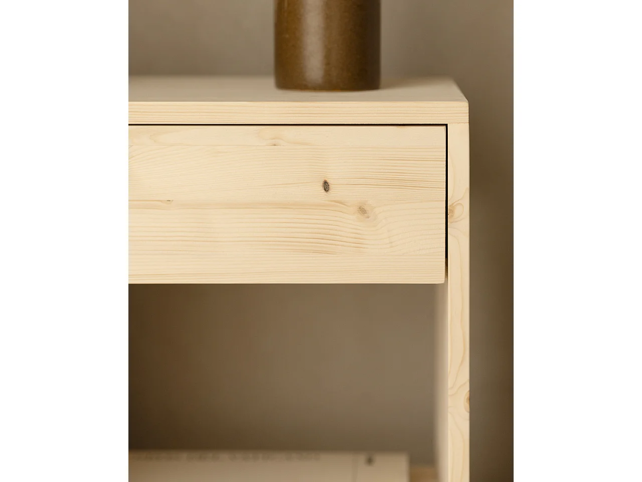 Table de chevet en bois de sapin avec un tiroir marron 60x40cm - MARTINA - DECOWOOD