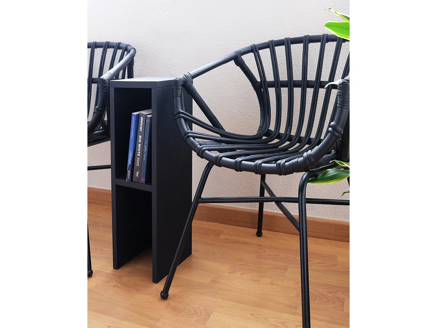 Kit de 2 mesitas de noche o auxiliares de madera de abeto Decowood con balda en color negro 60x20cm - LINA - DECOWOOD