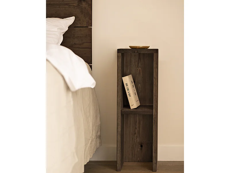 Mesa de noche o auxiliar de madera de abeto Decowood con balda en color nogal de 60x20cm - LINA - DECOWOOD