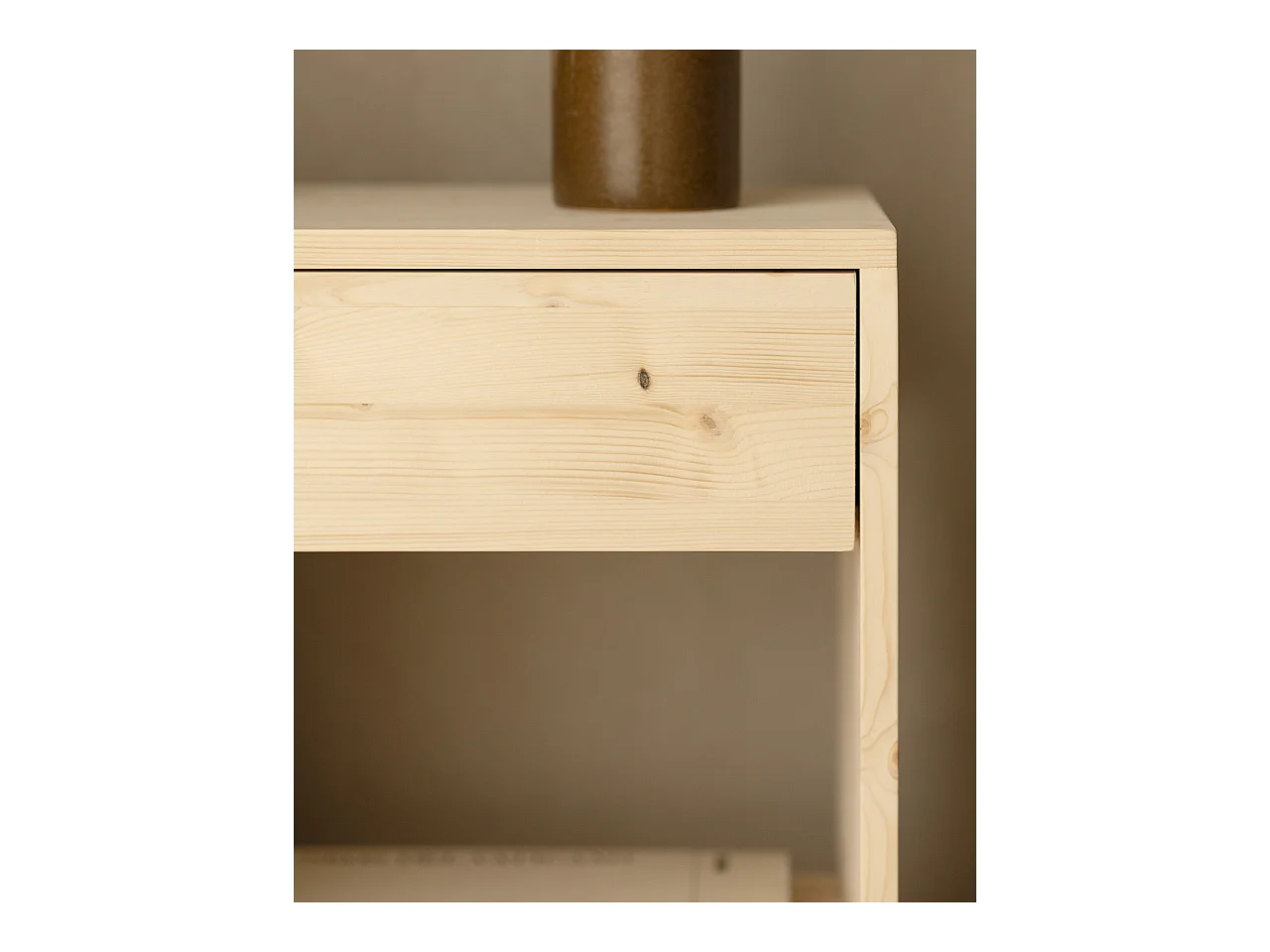 Table de chevet en bois de sapin avec un tiroir naturel de 50x40cm - MARTINA - DECOWOOD