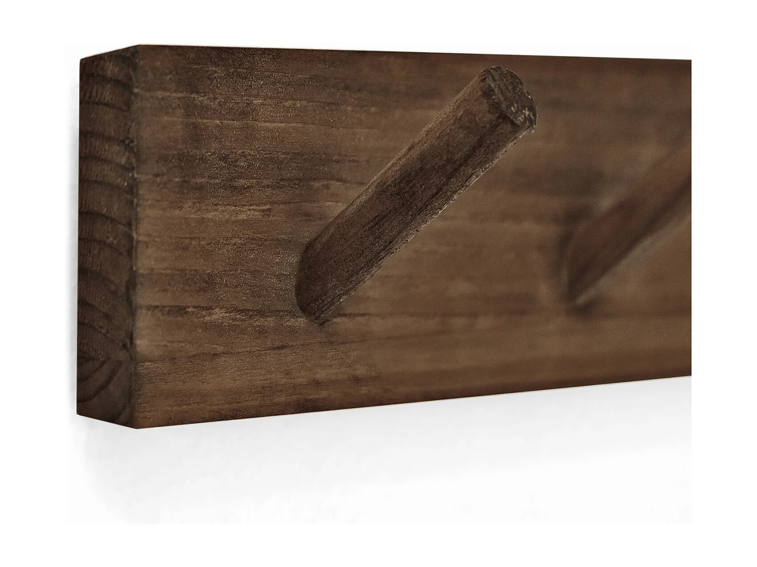 Colgador de pared de madera maciza en tono nogal de 61x5cm - KATE - DECOWOOD