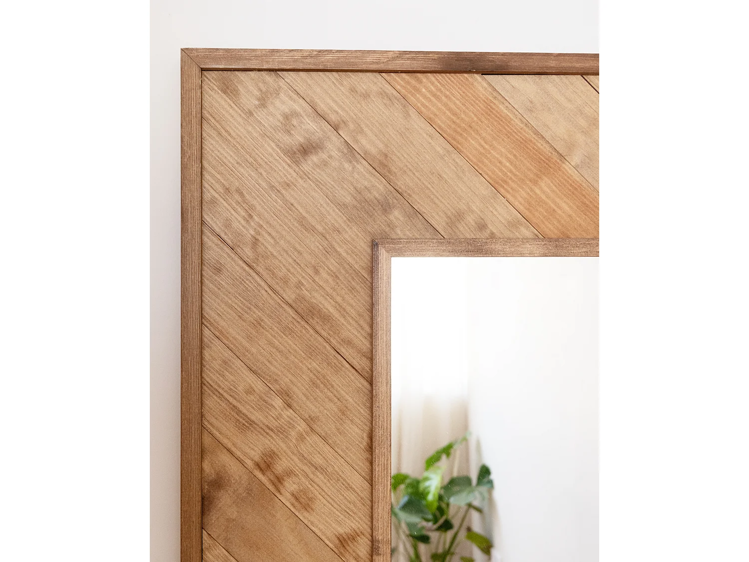 Espejo de madera maciza en tono roble oscuro de 163x84cm - VILLA - DECOWOOD