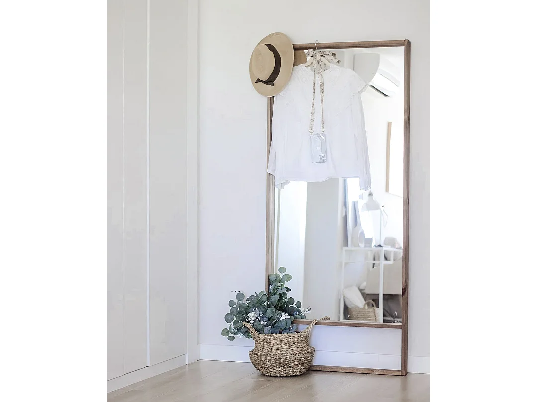 Espejo de madera maciza tono roble oscuro de 160x60cm - WALLS - DECOWOOD