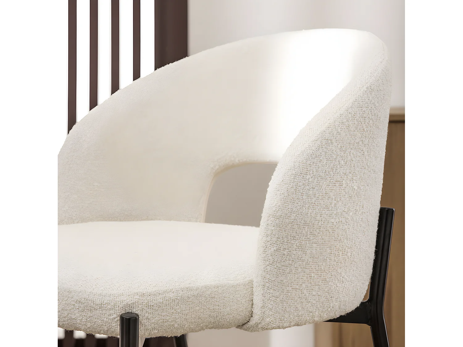 Soren - Lot de 2 chaises de bar en tissu bouclette et métal H65cm - Écru