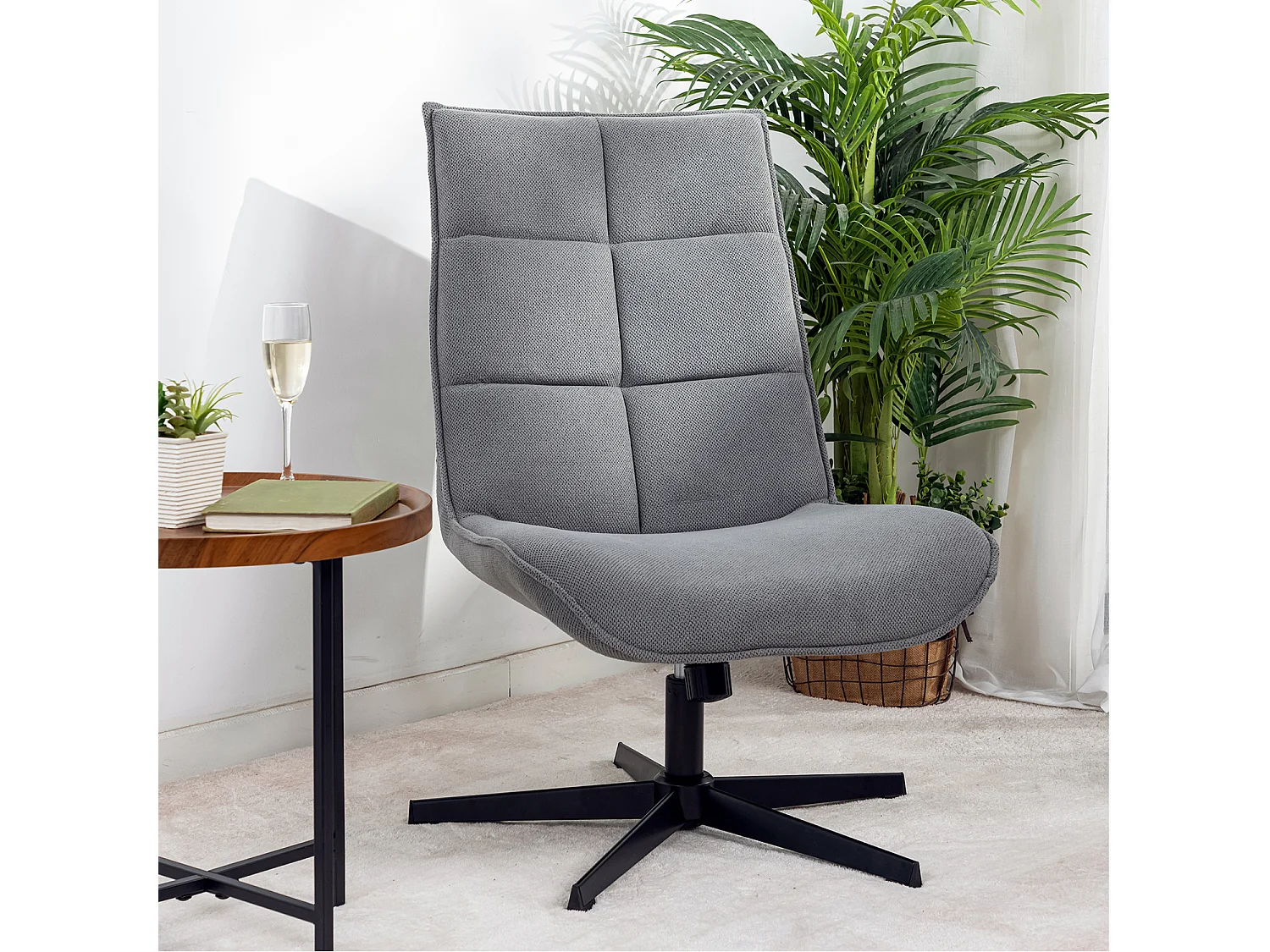 Fauteuil rembourré tissu gris - pieds métal noir DEWSBURY GREY