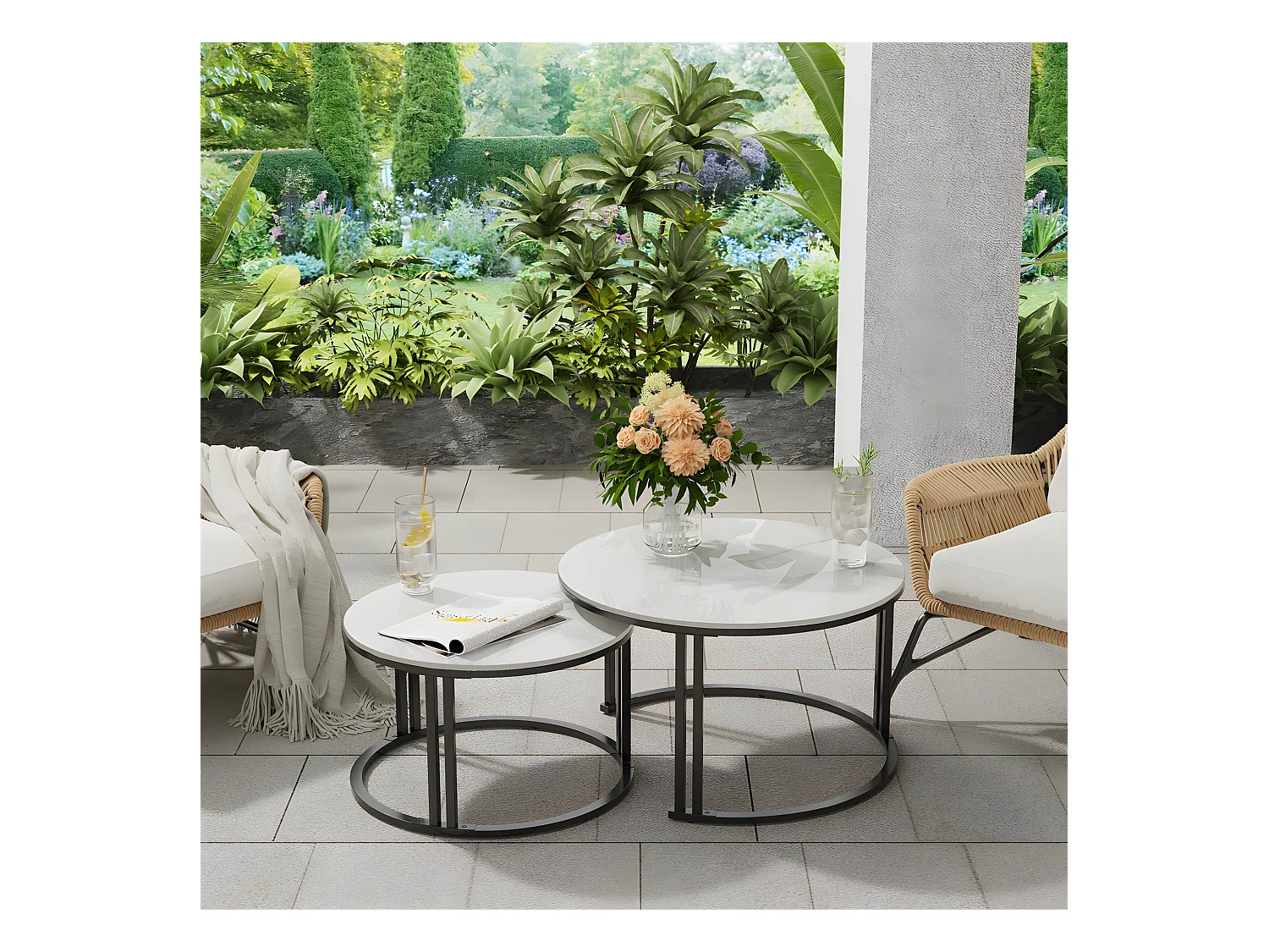 Juego de 2 Mesas Auxiliares Redondas Apilables con Efecto Mármol y Estructura Metálica para Salón