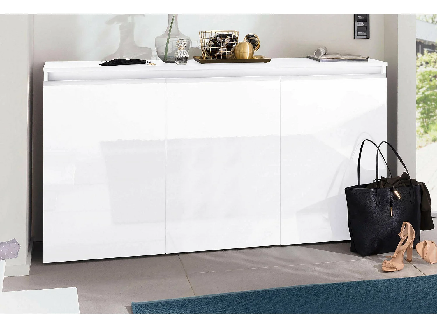 Pino dressoir, 3-deurs keukendressoir, Woonkamerbuffet, 100% Made in Italy, 150x40h81 cm, Glanzend wit