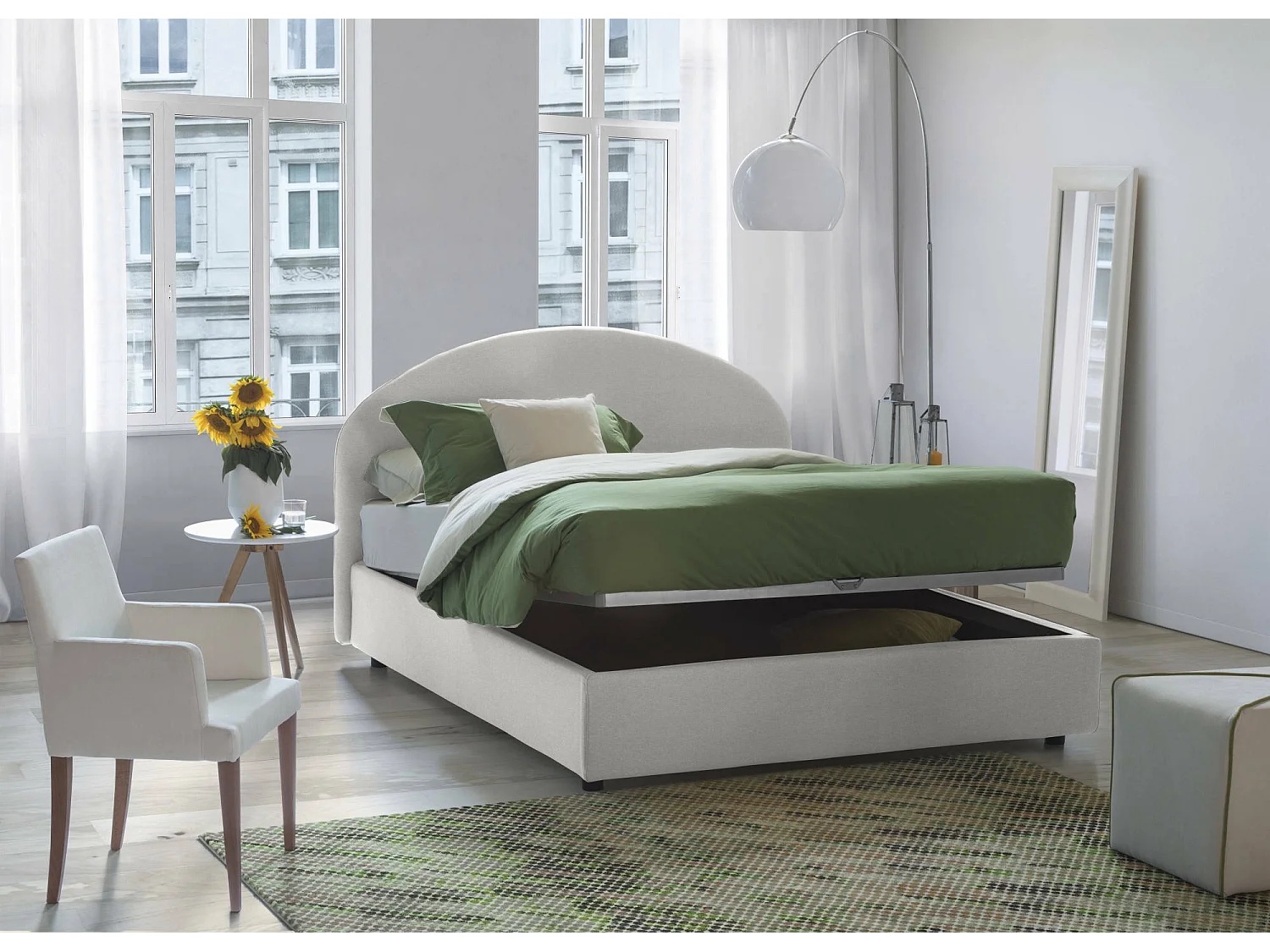 Cama queen size Concetta, Cama de armazenamento com forro de tecido, 100% Fabricado na Itália, Abertura frontal, adequada para colchão de 120x190 cm, Branco